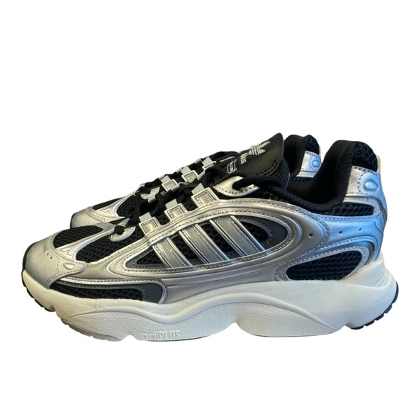 Men’s Adidas Ozmillen sneakers. Core black-Grey five- Grey two. Size 10. main image 5